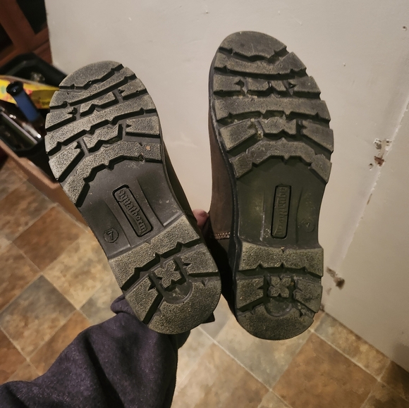 Size 7 women's boots - Picture 4 of 4